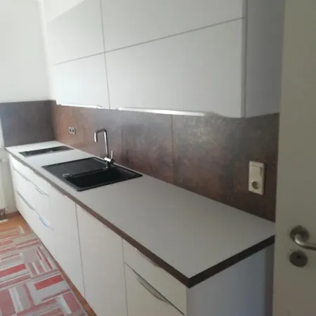 Das Mueller Luxus Hotel *